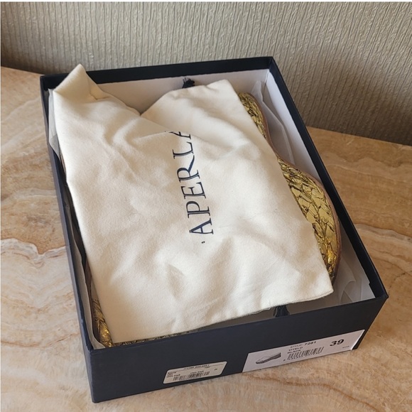 ⭐️🌴In box APERLAI Paris Platform Sandals - Picture 4 of 11